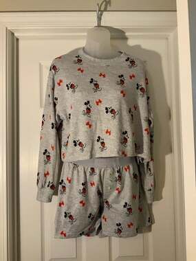 American Eagle Women's Mickey Mouse Plush Pajama Set Long Sleeve & Shorts